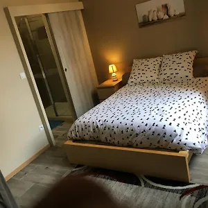 https://la-casa-des-petites-maries-1.fr-provencehotel.com